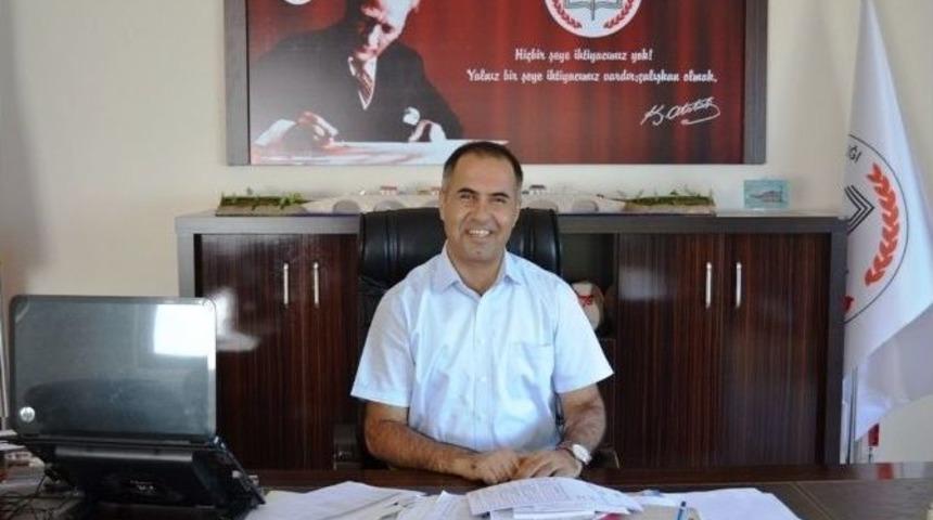 Ayvalık&rsquo;ta 12 Bin &Ouml;ğrenci Ders Başı Yapacak