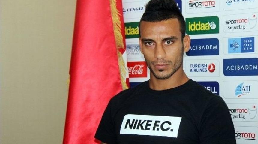 Ali Adnan İ&ccedil;ini D&ouml;kt&uuml;