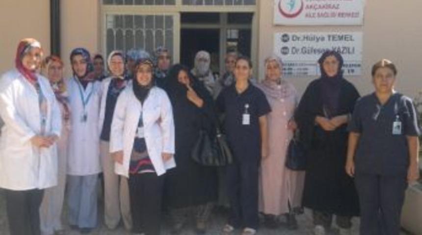 Ak&ccedil;akiraz&rsquo;da Kanser Taraması Ve Eğitimi