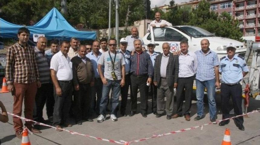 Yozgat&rsquo;ta Şof&ouml;rler Emniyet Kemerinin &Ouml;nemini Sim&uuml;lat&ouml;r Aracında &Ouml;ğrendi