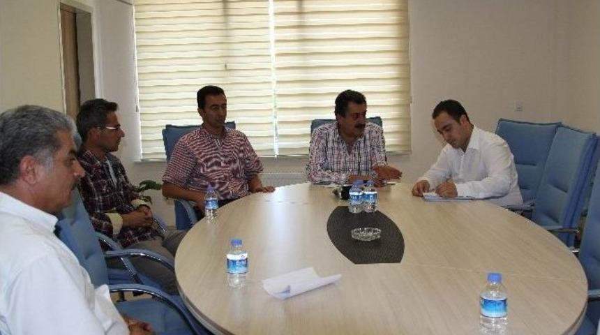 Başkan Kale Halk G&uuml;n&uuml;nde Vatandaşlarla Buluştu