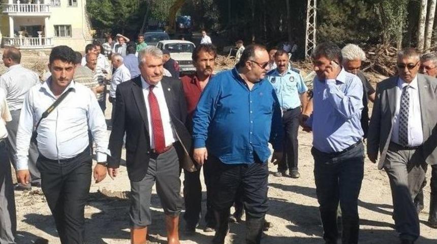 İl Başkanı Mete Eke Sel Felaketinin Yaşandığı B&ouml;lgede