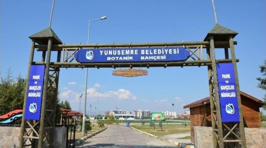 Yunusemre Botanik Park Spora Hazır