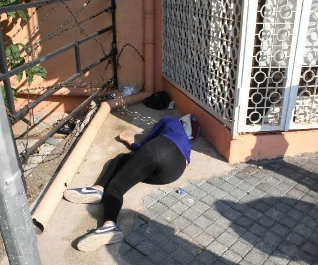 Liseli Kızların Alkol Partisi Hastanede Bitti