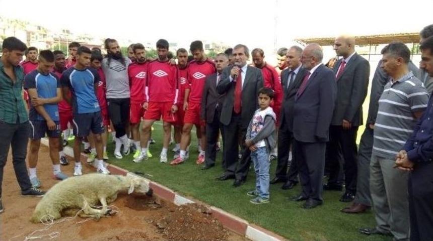 Yozgatspor Sezonu Kurban Keserek A&ccedil;tı