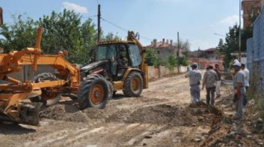 L&uuml;leburgaz&rsquo;da Yol Yapım &Ccedil;alışmaları