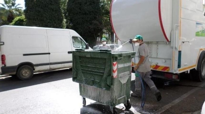 &Ouml;demiş&rsquo;te &Ccedil;&ouml;p Konteynırları Pırıl Pırıl