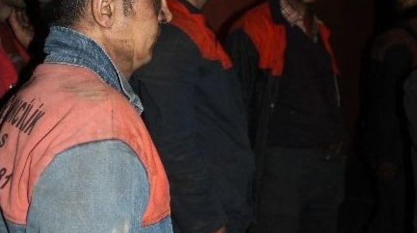 Madencinin H&uuml;z&uuml;nl&uuml; Son Mesaisi