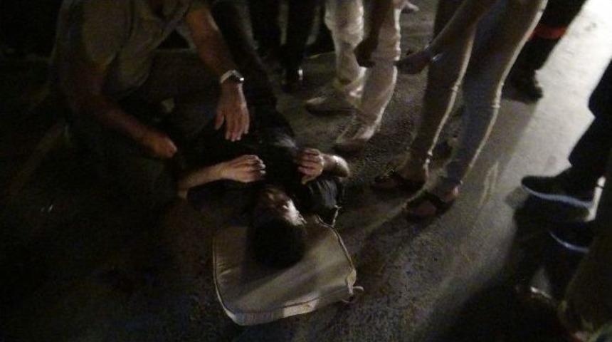 Kuşadası&rsquo;nda Motosiklet Kazası: 2 Yaralı