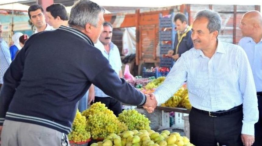 Başkan Akkaya&rsquo;dan Pazar Ziyareti