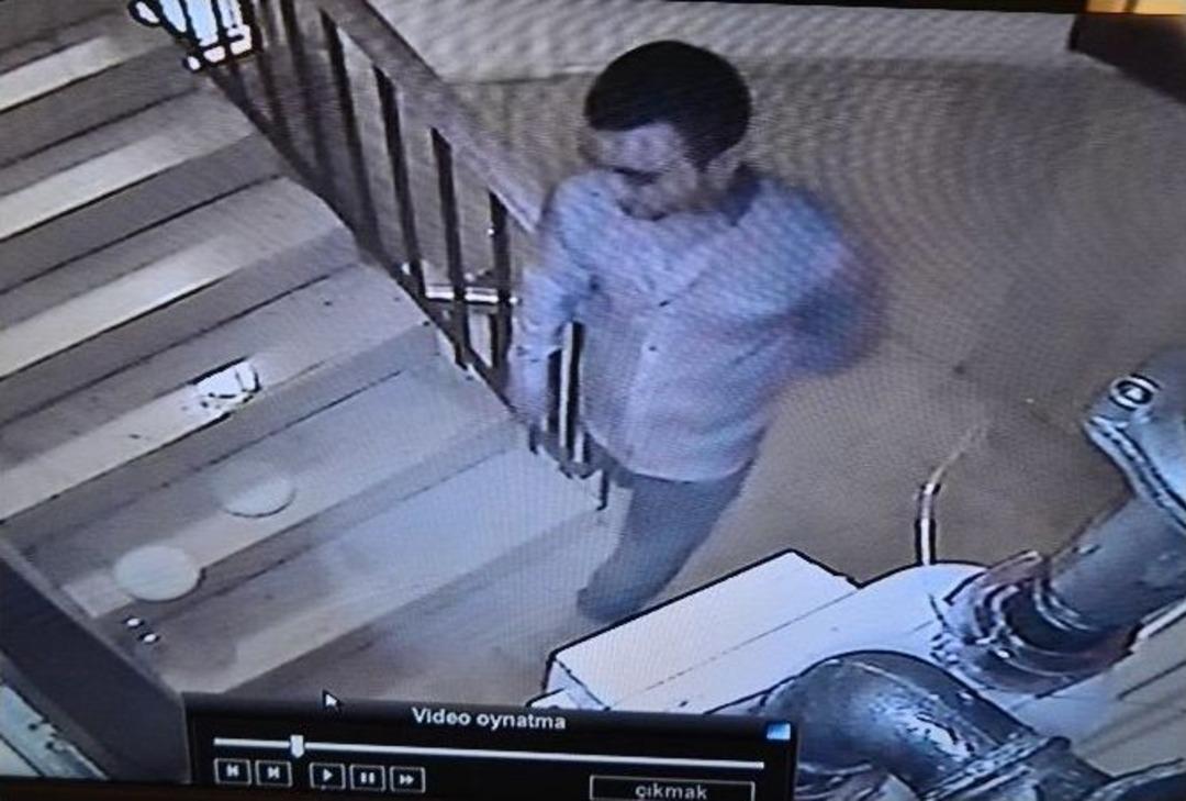 (&ouml;zel Haber) Hırsızlar Yaşlı Kadını 2 Yıldır Aynı Y&ouml;ntemle Dolandırıyor