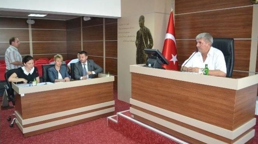 Kapaklı Belediye Meclisi&rsquo;nde Komisyon Raporları Karara Bağlandı