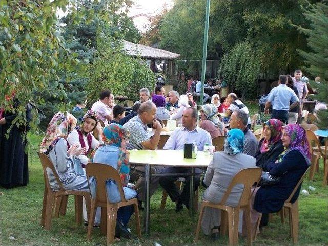 Beyşehir’de Eğitim Bir-sen Üyeleri Piknikte Buluştu