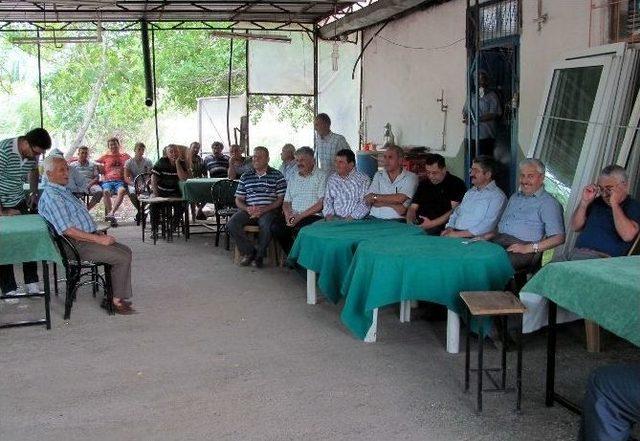 Başkan Çetinkaya, Mahallelerin Sorunlarını Yerinde İnceledi