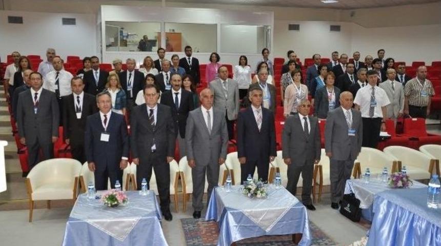 Ka&uuml;&rsquo;de Vıı. Ulusal Veteriner Patoloji Kongresi Yapıldı