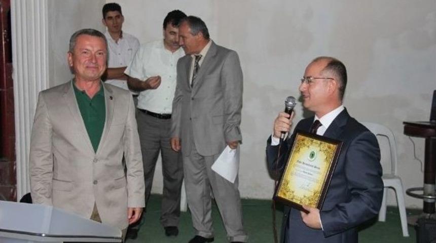 Belediye&rsquo;den &Ccedil;aycuma Kaymakamı Yaman&rsquo;a Veda Yemeği