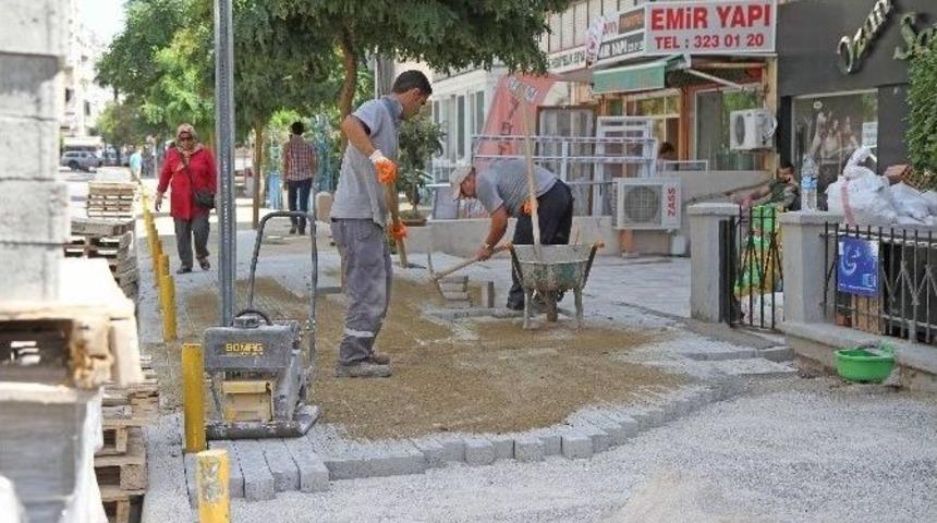 Karşıyaka&rsquo;da Engellilerin Yaşamlarına Kolaylık