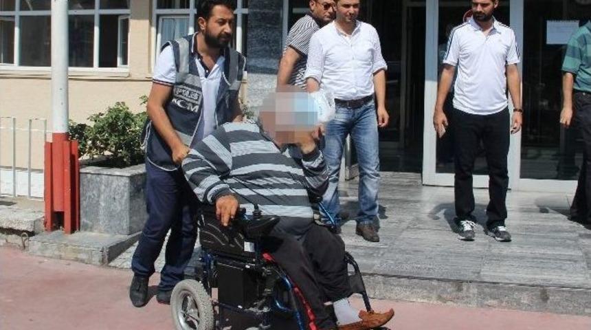 Engelli Baba Ve Oğlu Uyuşturucudan G&ouml;zaltına Alındı