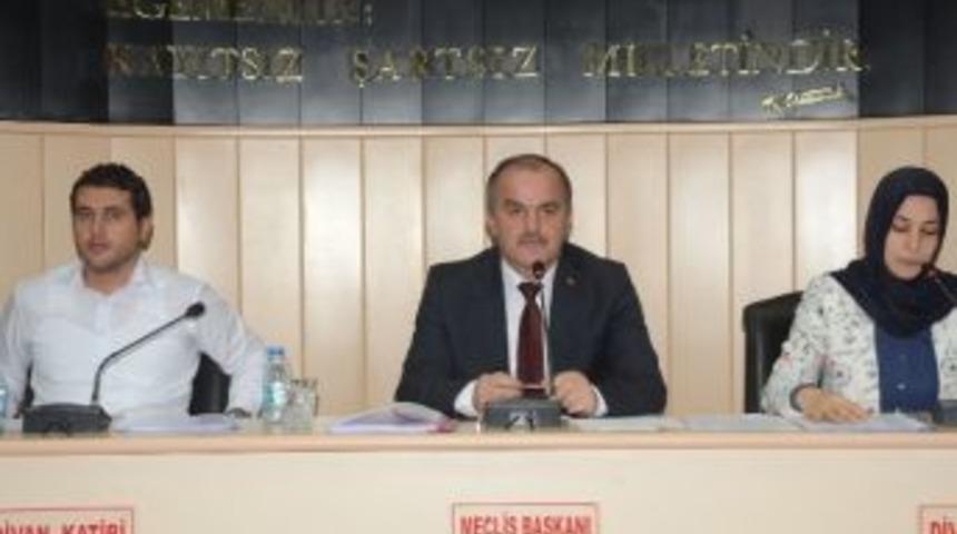 Pamukkale Belediyesi&rsquo;nden 1200 &Ouml;ğrenciye &Ouml;ğrenim Yardımı