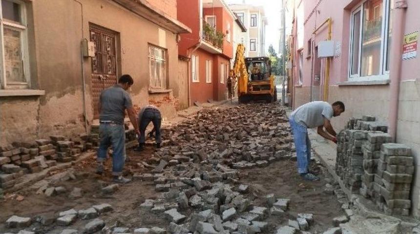 Edirne Belediyesi Fen İşleri Ekipleri Aralıksız &Ccedil;alışıyor