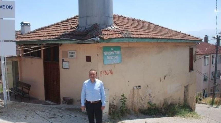 İzmit Tarihi Değerlerinee Sahip &Ccedil;ıkıyor