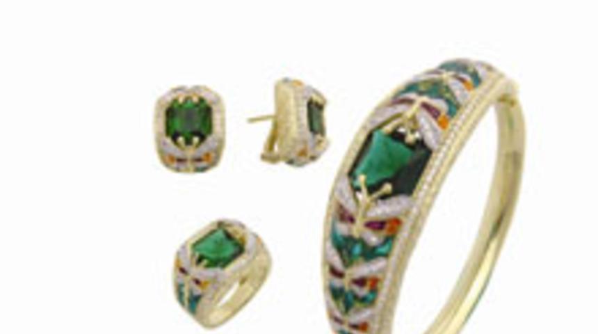 Yeşil ve Altın Taşların Birleşimi