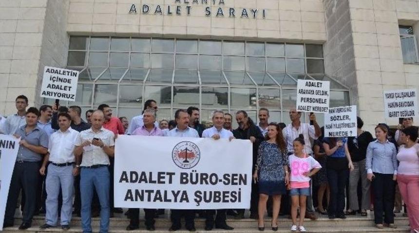 Alanya&rsquo;da Adalet &Ccedil;alışanlarının Eylem