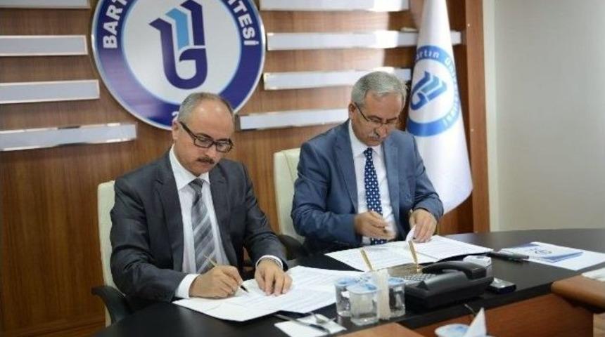 B&uuml; H&uuml;k&uuml;ml&uuml;lere Eğitim Verecek