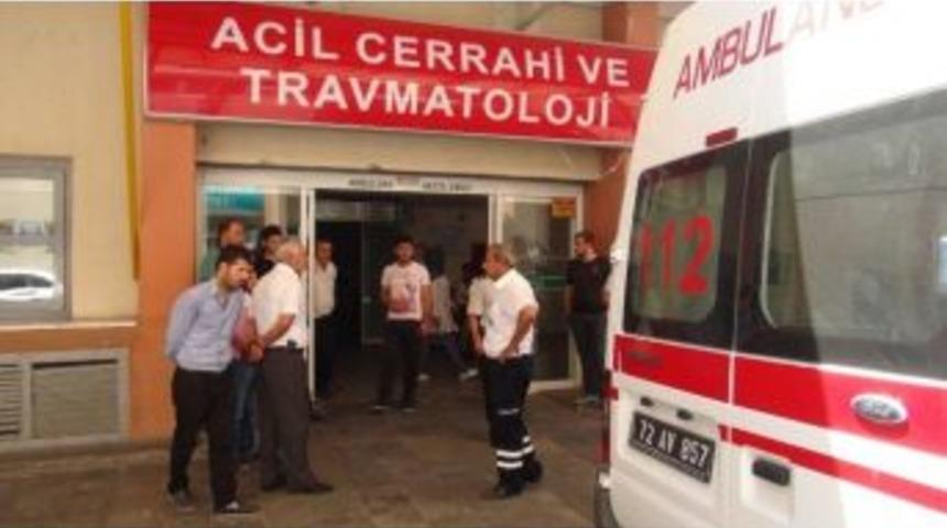 Mısır Toplama Kavgası: 3 Yaralı