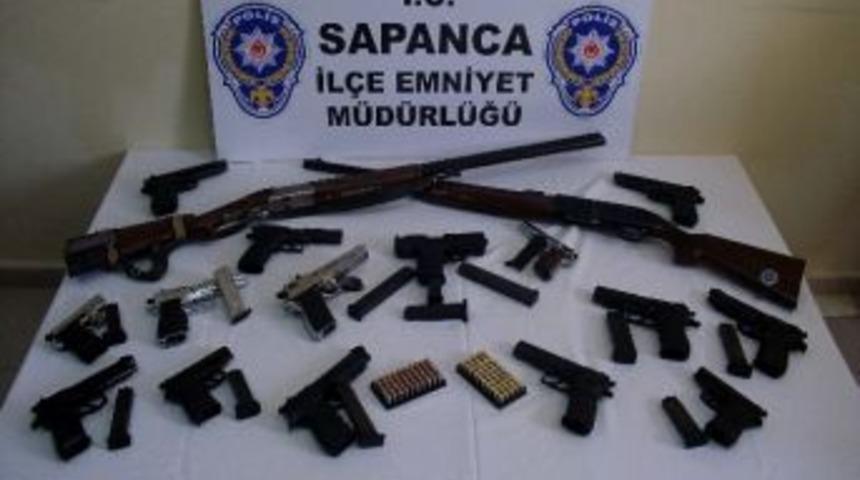 Sapanca&rsquo;da Silah Ele Ge&ccedil;irildi