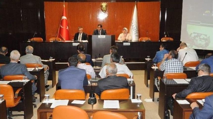 Büyükşehir Belediye Meclisi 69 Maddeyi Görüştü