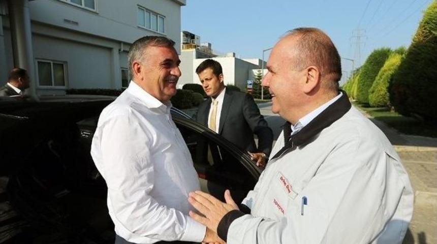 Toyota&rsquo;dan Sakaryaspor&rsquo;a Destek