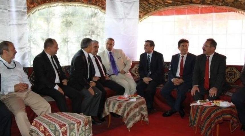 Emniyet Genel M&uuml;d&uuml;rl&uuml;ğ&uuml;&rsquo;nden &Ccedil;ubuk Turşu Festivaline Ziyaret