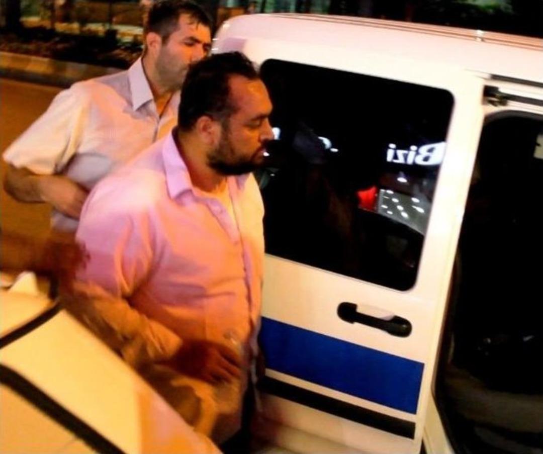 Av T&uuml;feğiyle Kayınbiraderinin &Ccedil;alıştığı İş Yerini Bastı