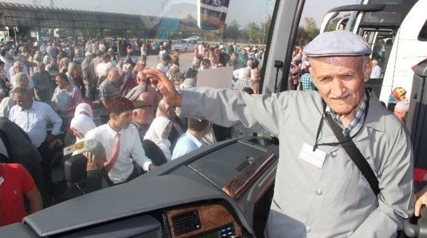 Beynine Takılan Pille &Ouml;nce Sağlığına, Ardından Hayaline Kavuştu