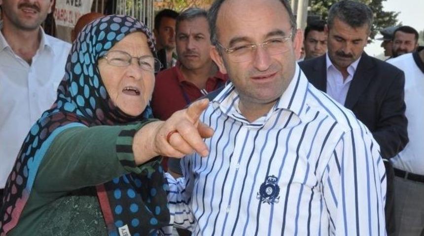 Başkan &Uuml;z&uuml;lmez Eşmelilerle Buluştu