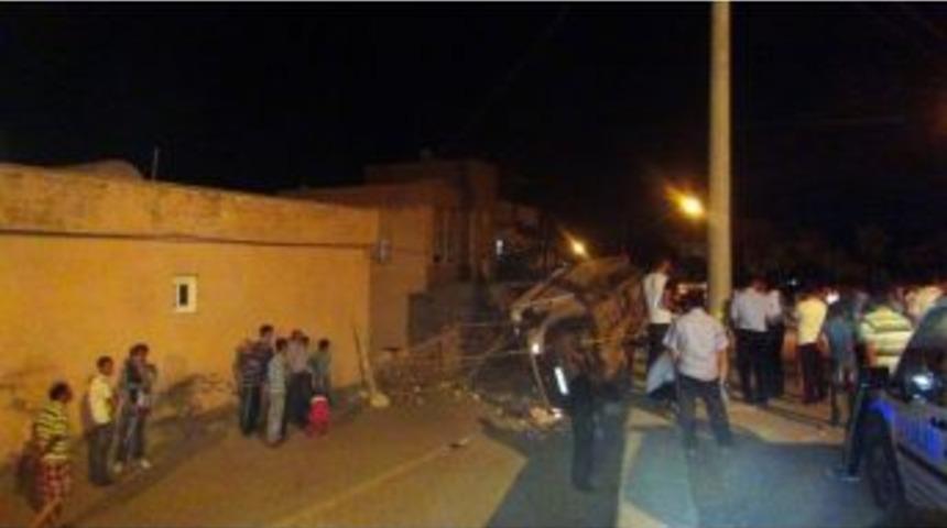 Midyat’ta Trafik Kazası: 2 Yaralı