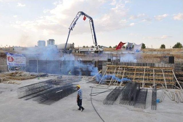 Adıyaman Üniversitesi’nin Üç Yeni Binasının Temel Atma Töreni Gerçekleştirildi