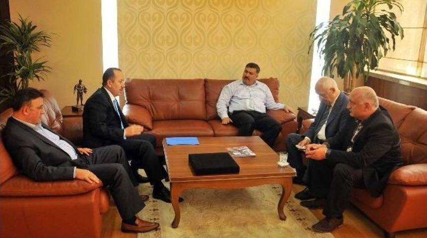 Cihan Ve Aktif Eğitimciler Sendikası&rsquo;ndan Yenimahalle Belediye Başkanı Yaşar&rsquo;a Ziyaret