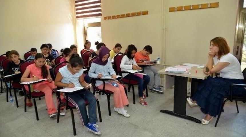 Melikgazi Belediyesi Eğitim Ve &Ouml;ğretim Kursları Başlıyor
