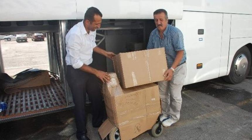 Engelli &Ccedil;ocuğa Ak&uuml;l&uuml; Tekerlekli Sandalye Hediye Edildi