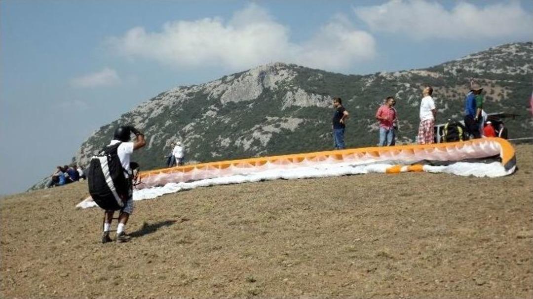 G&uuml;rsu&rsquo;da 6&rsquo;ncı Yama&ccedil; Paraş&uuml;t&uuml; Festivali Başladı