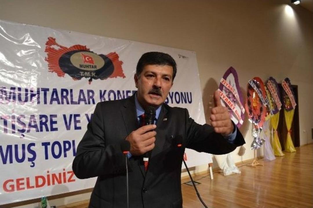 Muhtarlar Barış İ&ccedil;in Beyaz G&uuml;vercin U&ccedil;urdu