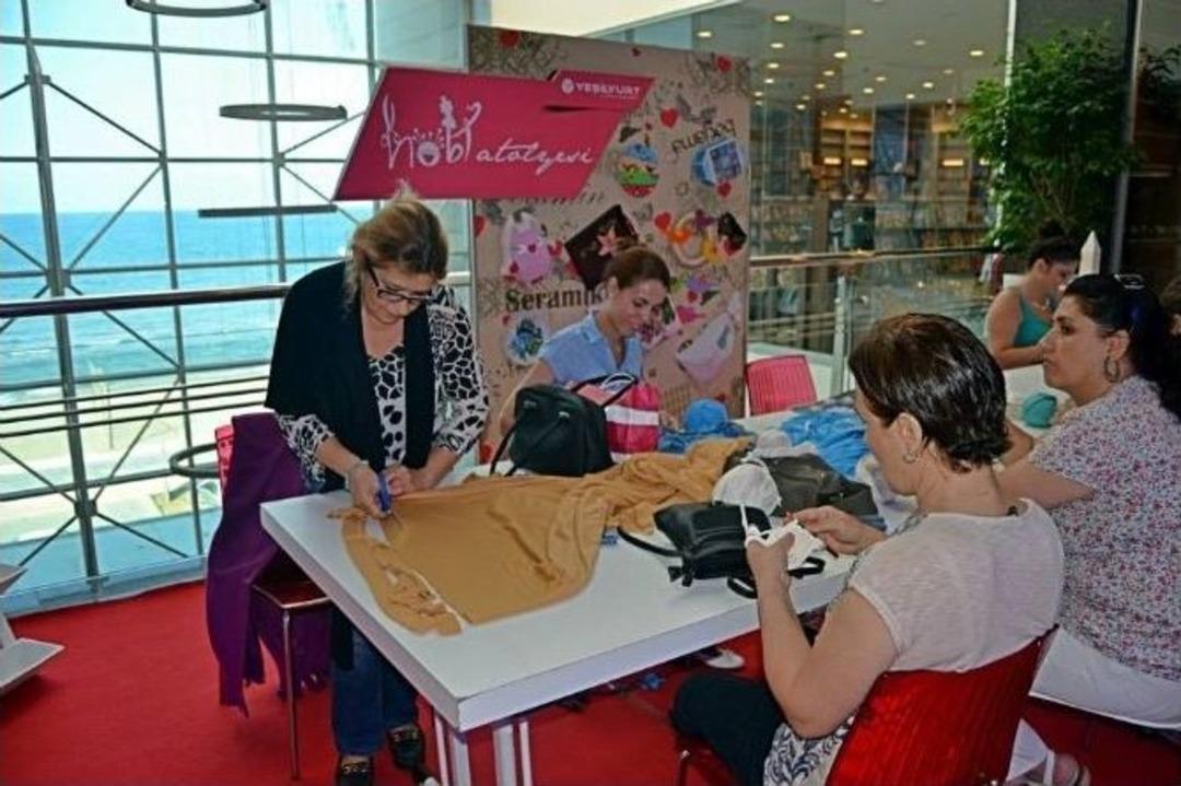 Yeşilyurt Avm&rsquo;de Kumaş &Ouml;rg&uuml; At&ouml;lyesi