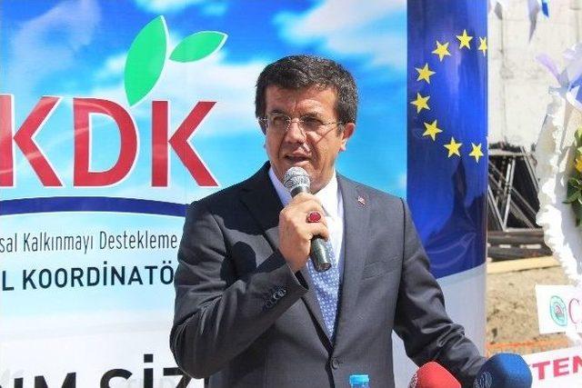 Ekonomi Bakanı Zeybekci Denizli’de