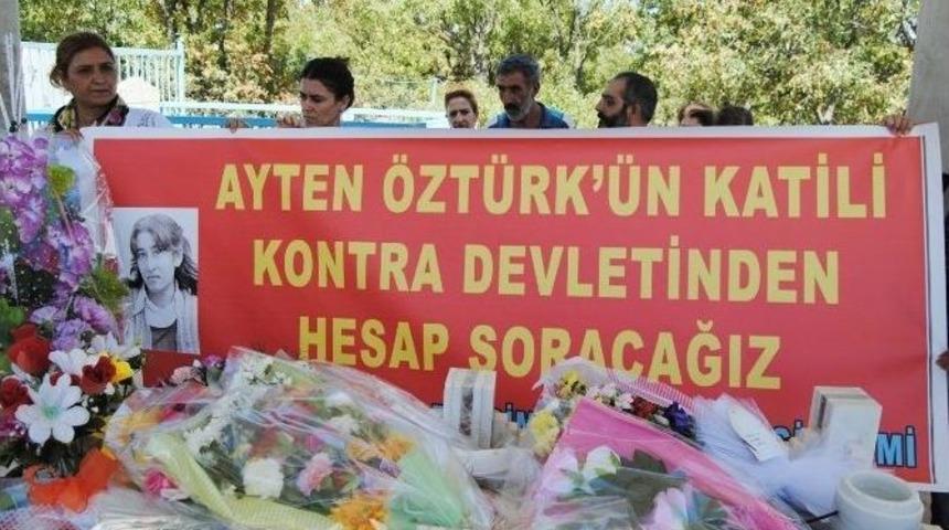 Ayten &Ouml;zt&uuml;rk İ&ccedil;in Anıt Mezar Yaptırıldı