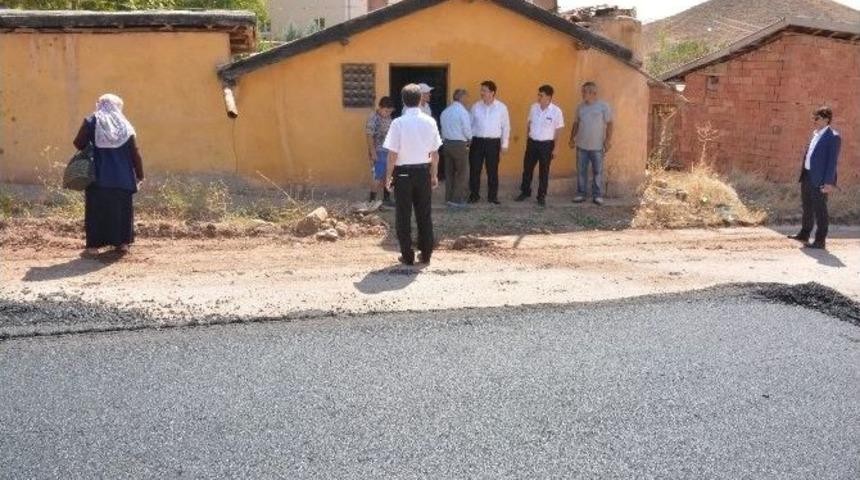 Başkan Yazgı Asfalt &Ccedil;alışmalarını Yerinde İnceledi