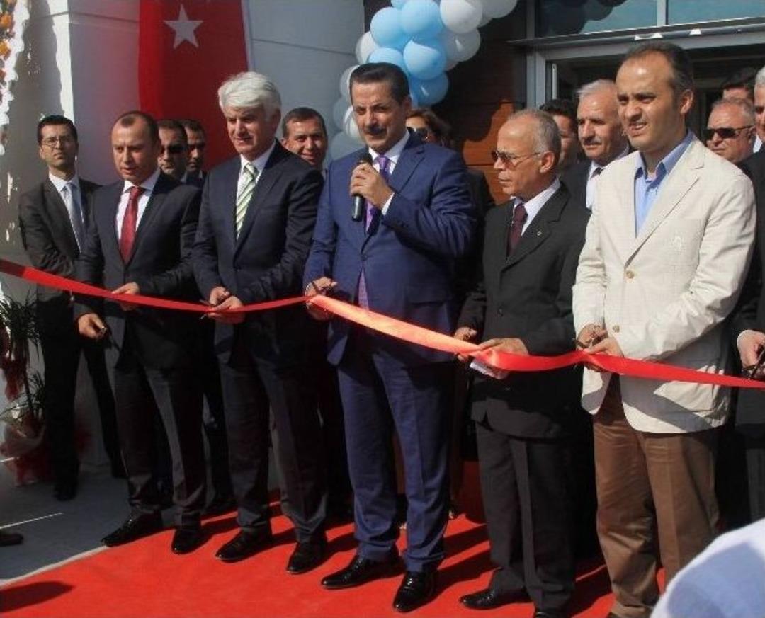 Bakan &Ccedil;elik, İşverene, "kefenin Cebi Yok" Diye Seslendi