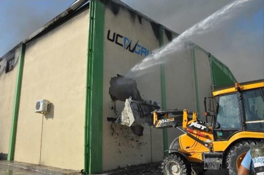 G&uuml;neş Enerji Sistemleri &Uuml;reten Ucn Grup Fabrikasında Yangın &Ccedil;ıktı