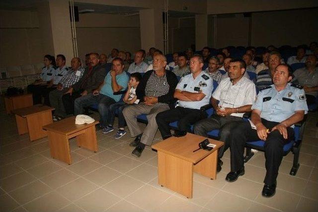 Yozgat Emniyetten Öğrenci Servis Şoförlerine Seminer